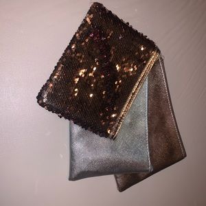 Package of 3 makeup bags